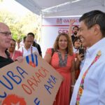 Instala el gobernador Salomón Jara centro de acopio para Cuba en el Parque Juárez El Llano